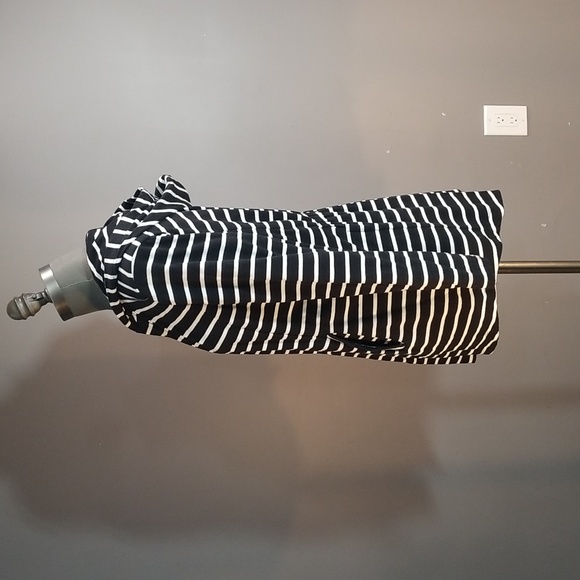 Petite MP Talbots super stretchy black and white casual cardigan size medium P - Picture 3 of 14